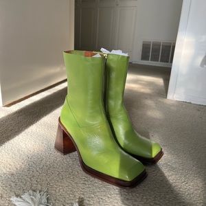 Brand new with box. ASOS DESIGN Rochelle premium leather platform heeled boots